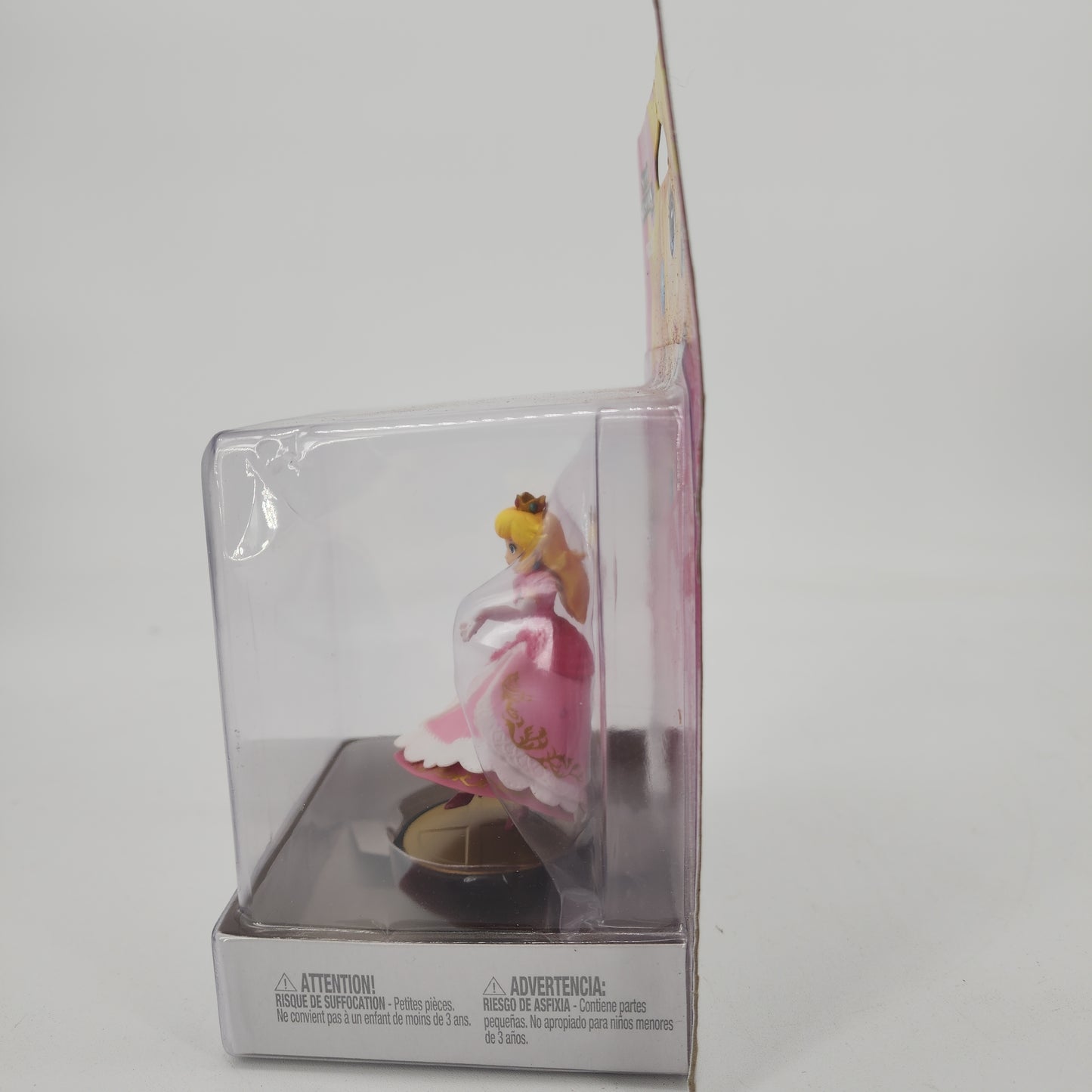 Peach Super Smash Bros AMIIBO Nintendo Switch