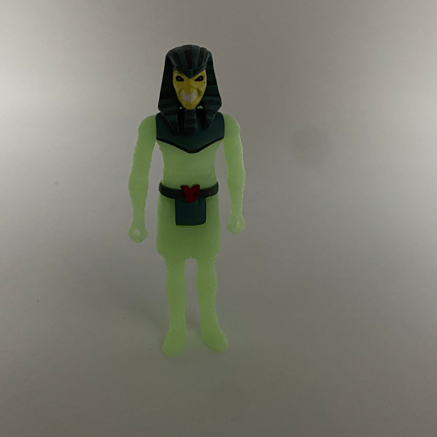 Iron Maiden: Powerslave Pharaoh PROTOTYPE Eddie Glow Super7 ReAction Exclusive