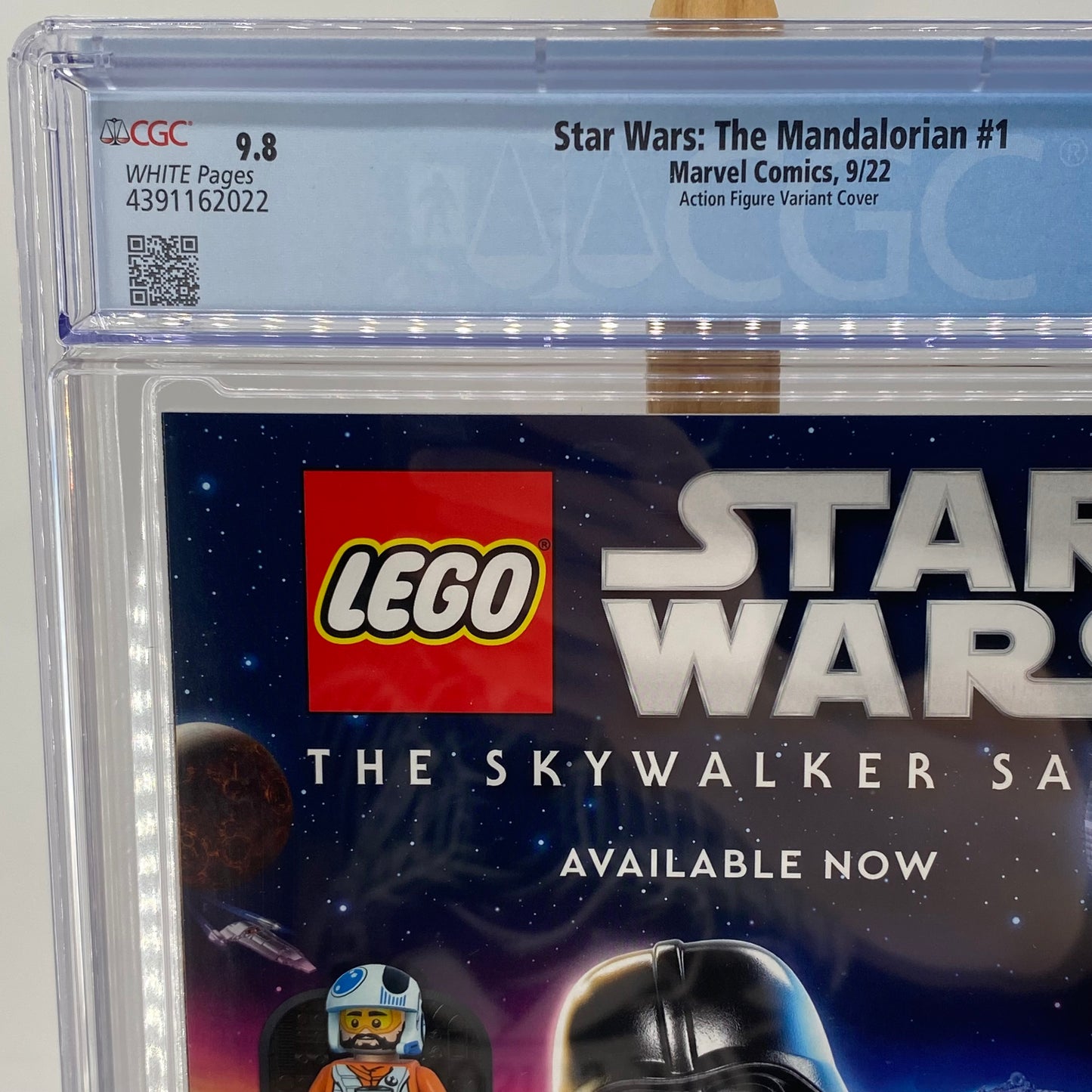 Star Wars: The Mandalorian #1 Graded 9.8 CGC Marvel Comic Book Toy Variant (Copy)