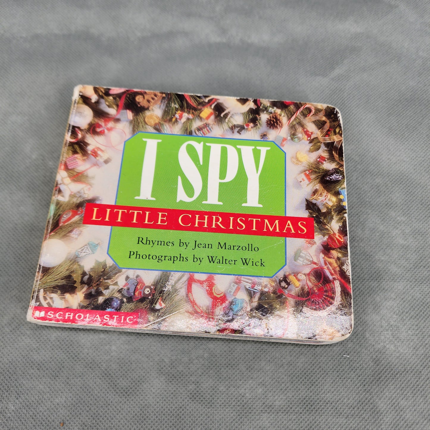 I Spy Little Christmas Hardcover) by Marzollo, Jean