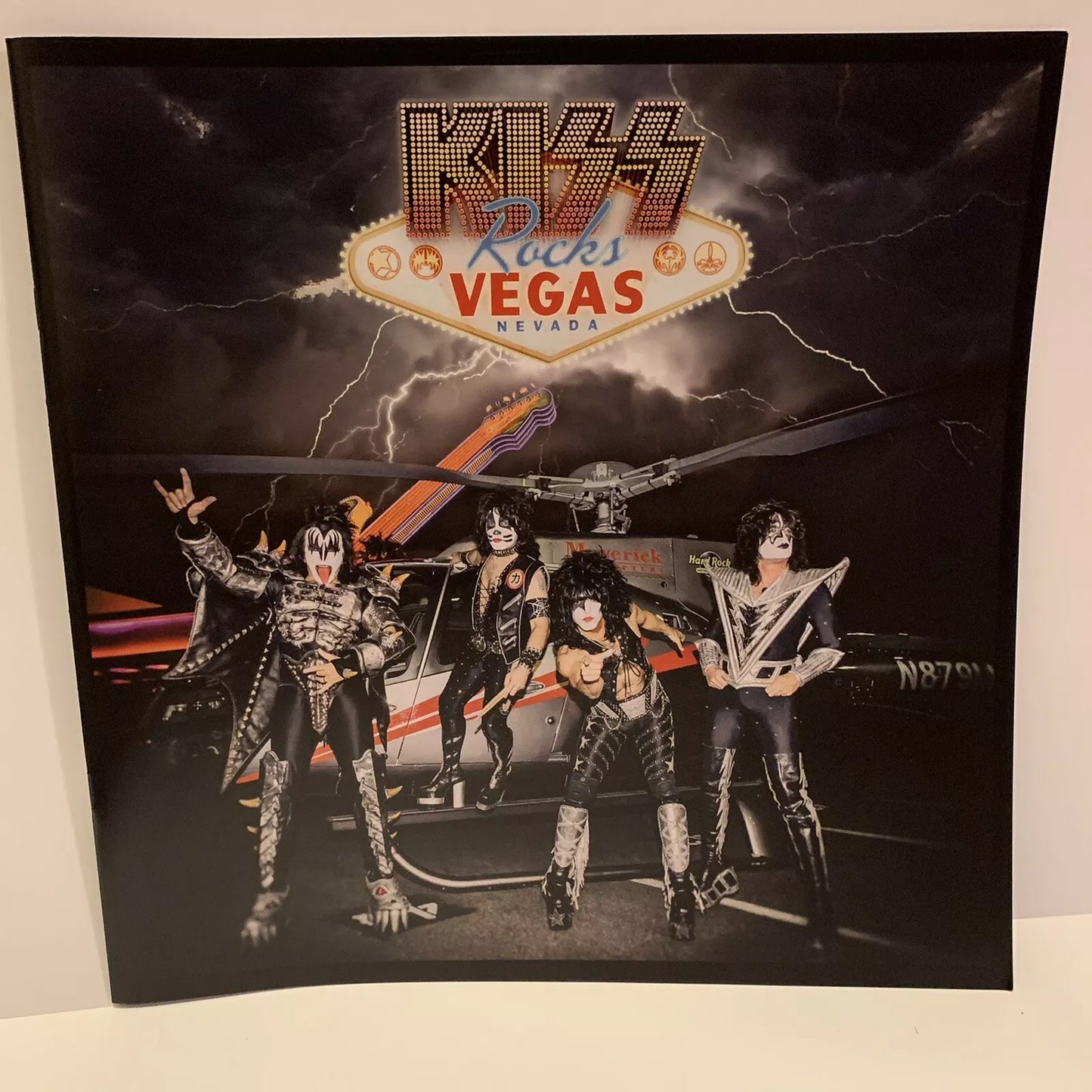 KISS ROCKS VEGAS LIMITED SUPER PREMIUM Blu-ray Box 500 Set 2016 No Hoodie/Book