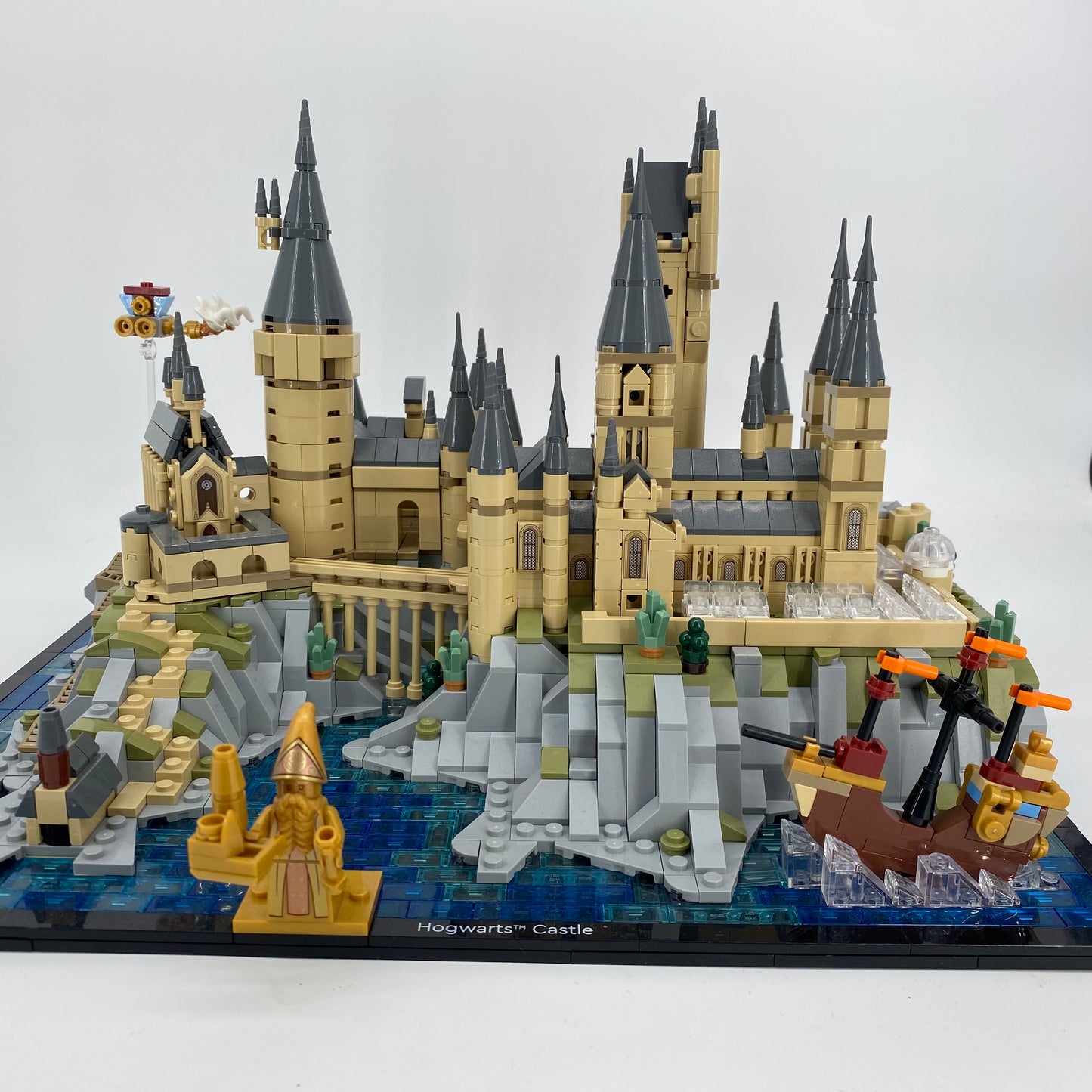 LEGO (76419) Hogwarts Castle & Grounds Harry Potter Complete W/ Manual and Box