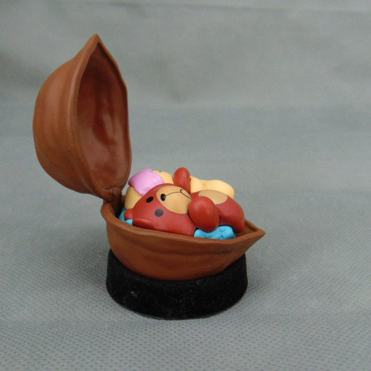 Lil Nutties By Cjoy Sleeping Bears Walnut Vinyl Figure