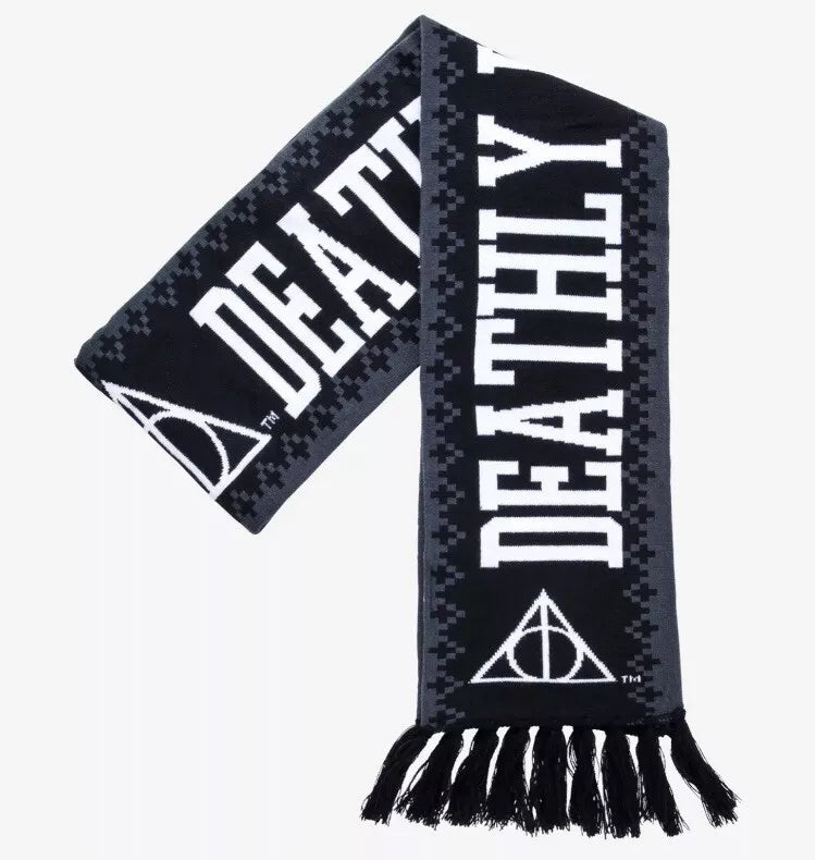 Harry Potter SCARF The Deathly Hallows New from Hot Topic Daniel Radcliff