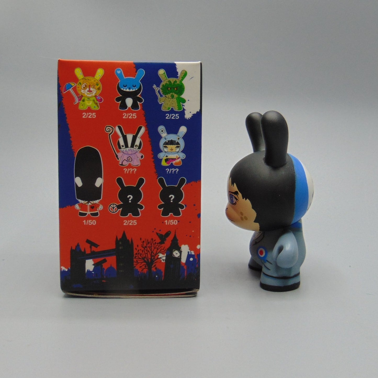 Frames - KidRobot Dunny Ye Olde English